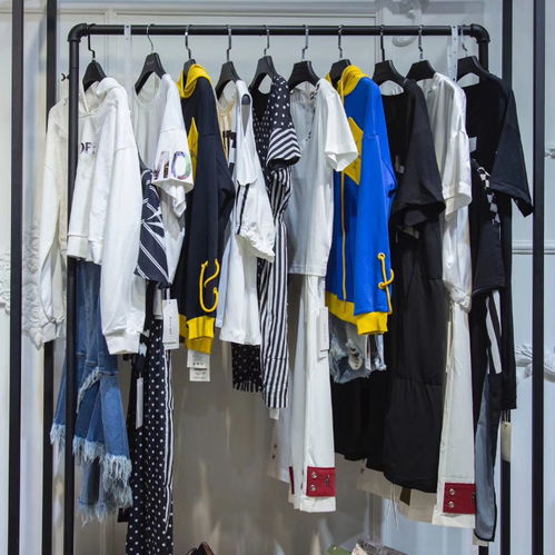 精品水貂专柜女装 19夏季高贵典雅风，万众期待的折扣盛宴