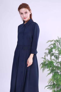 开春焕新 简约不费力的时髦穿搭法则